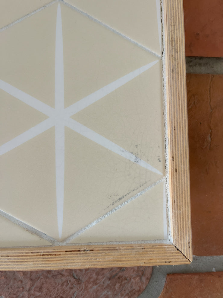 Yellow Hexagon Tiled Rolling Stand (FREE SHIPPING)