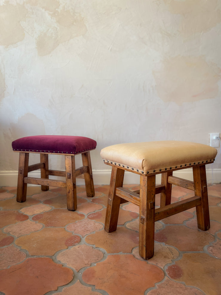 Contemporary Stool Set