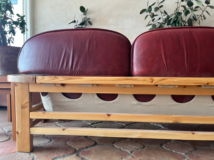 Hämeen Kalustaja Pine and Leather Loveseat