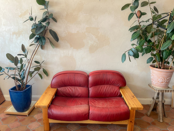 Hämeen Kalustaja Pine and Leather Loveseat