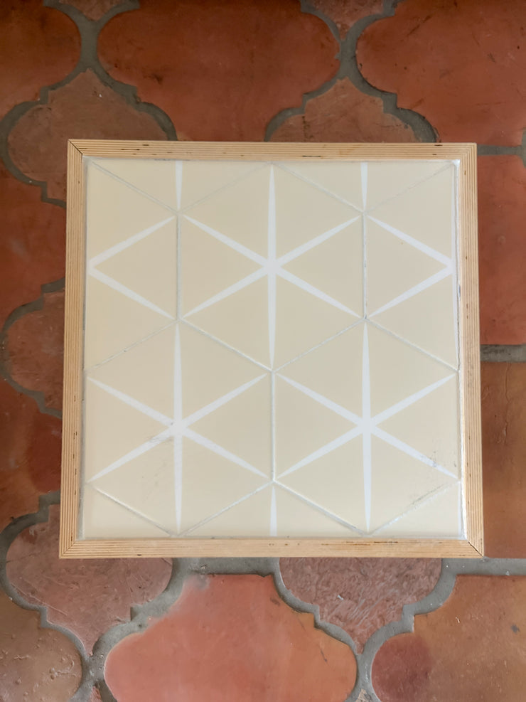 Yellow Hexagon Tiled Rolling Stand (FREE SHIPPING)