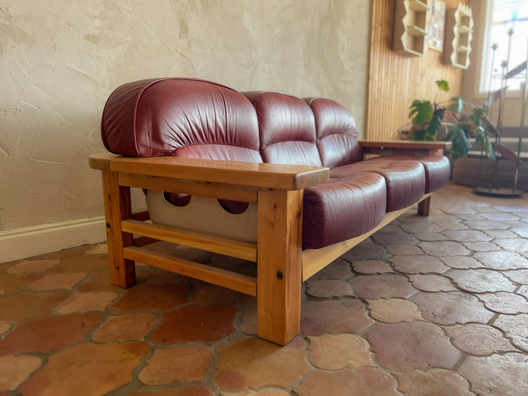 Hämeen Kalustaja Pine and Leather Sofa