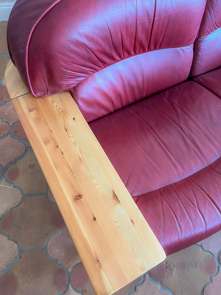 Hämeen Kalustaja Pine and Leather Sofa