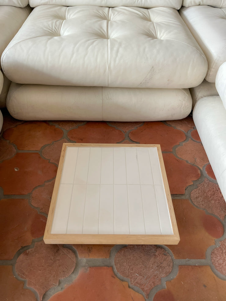 White Brick Tiled Rolling Stand (FREE SHIPPING)