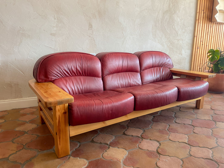 Hämeen Kalustaja Pine and Leather Sofa