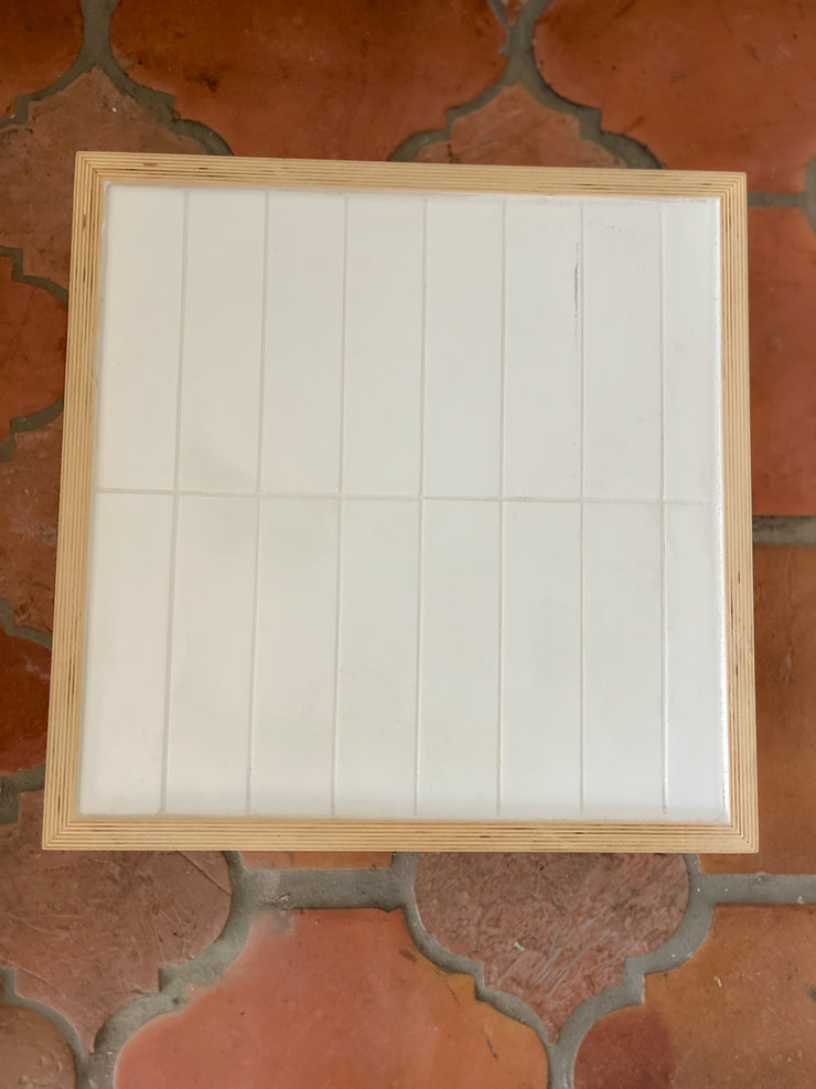 White Brick Tiled Rolling Stand (FREE SHIPPING)