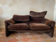 Cassina Maralunga sofa by Vico Magistretti