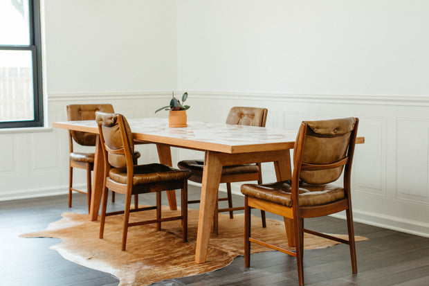 Primera Dining Table