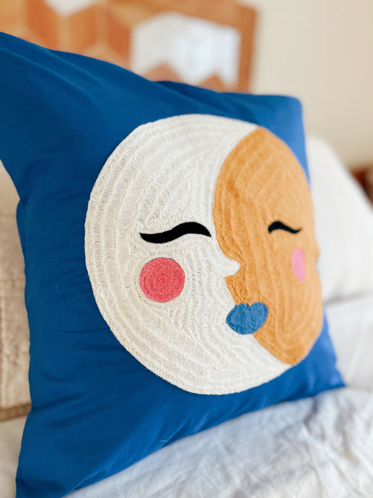Luna y Sol Pillow (FREE SHIPPING)