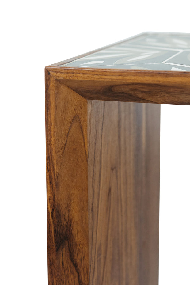 Primera Waterfall End Table